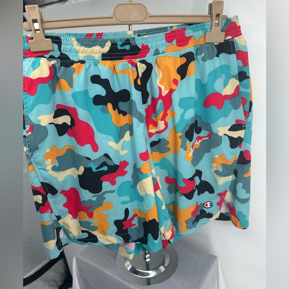 Champion blue camo shorts - Picture 2 of 6